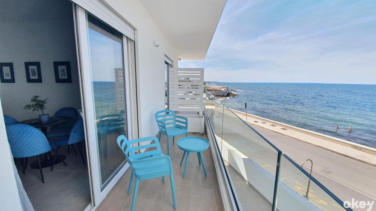 Villa Mediterranea Apartments - Seaview, Pool & Garden バーリ エクステリア 写真