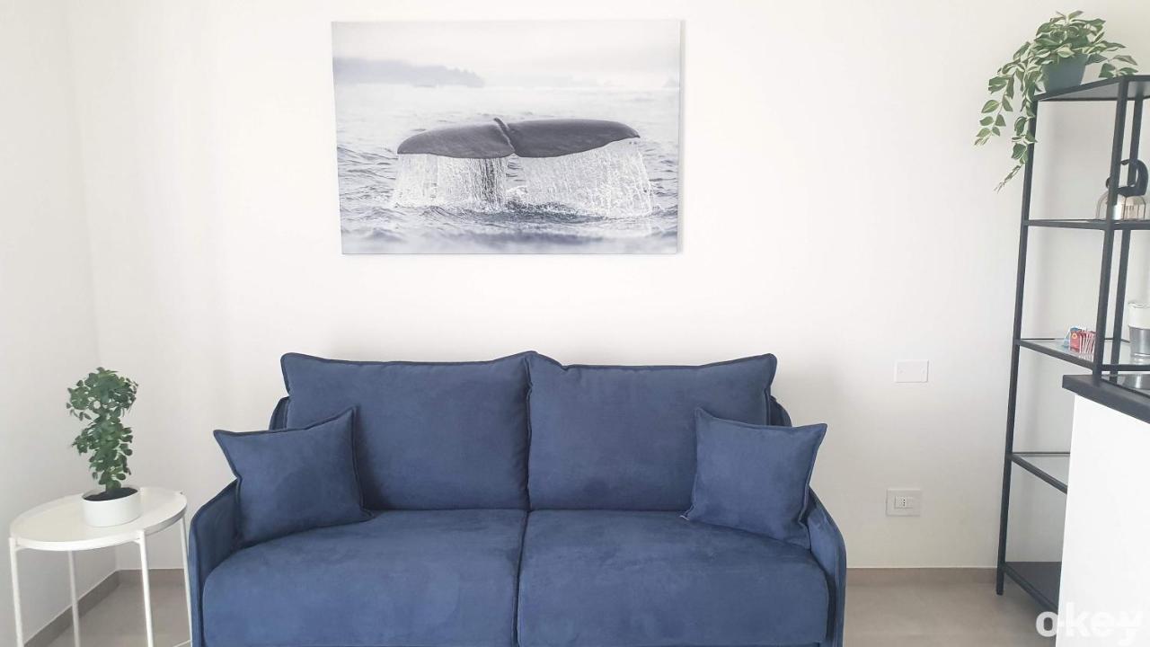 Villa Mediterranea Apartments - Seaview, Pool & Garden バーリ エクステリア 写真
