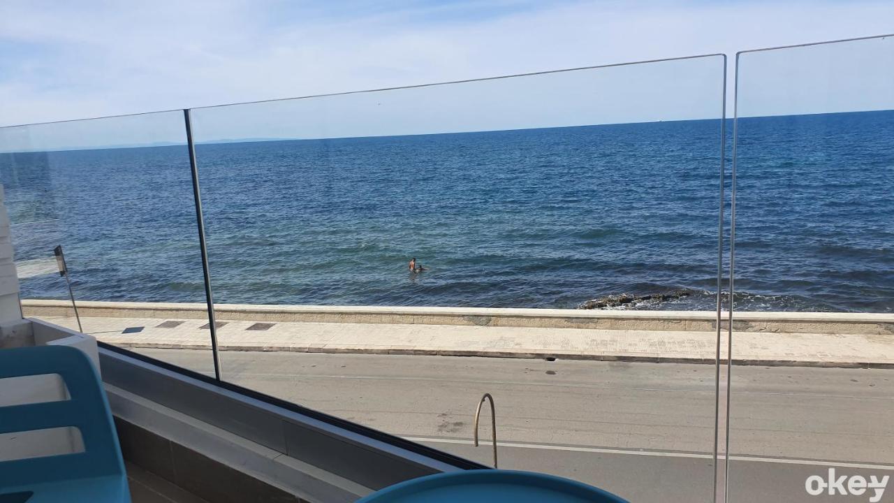 Villa Mediterranea Apartments - Seaview, Pool & Garden バーリ エクステリア 写真