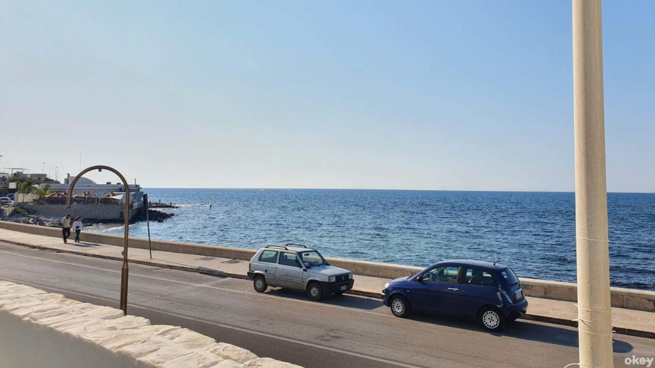 Villa Mediterranea Apartments - Seaview, Pool & Garden バーリ エクステリア 写真