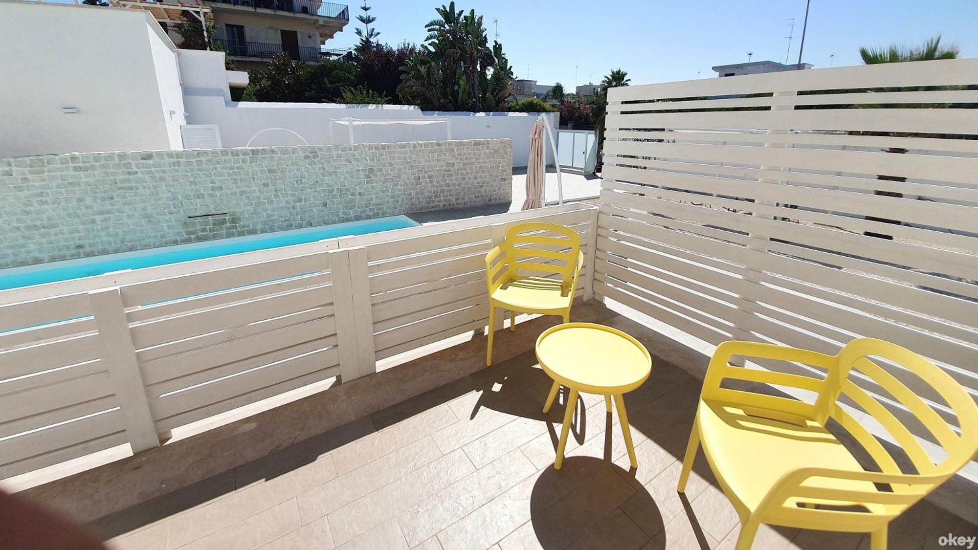 Villa Mediterranea Apartments - Seaview, Pool & Garden バーリ エクステリア 写真