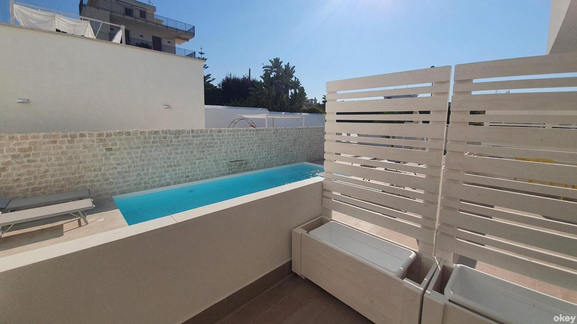 Villa Mediterranea Apartments - Seaview, Pool & Garden バーリ エクステリア 写真