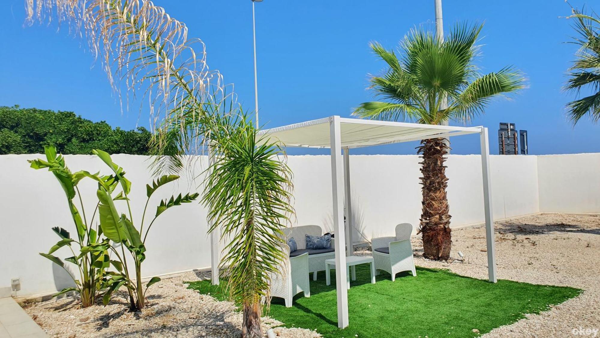 Villa Mediterranea Apartments - Seaview, Pool & Garden バーリ エクステリア 写真