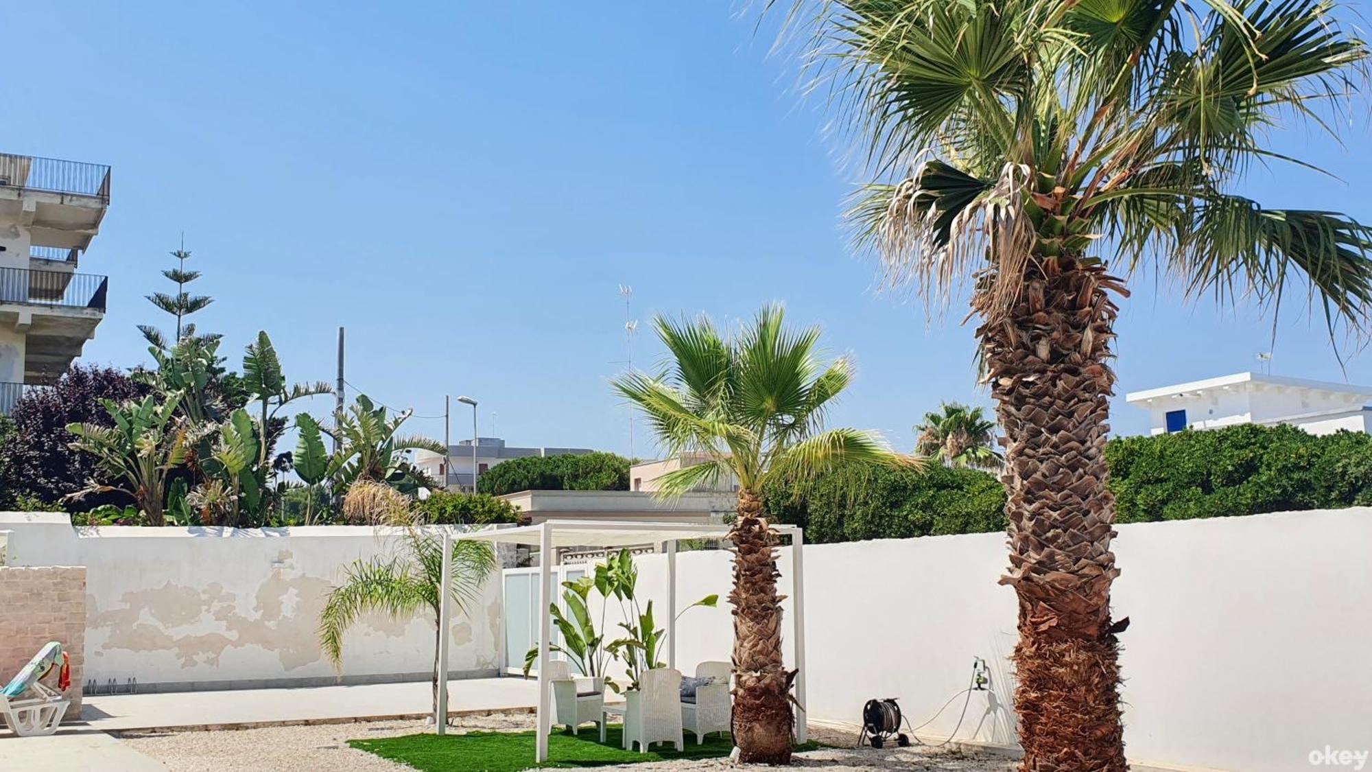 Villa Mediterranea Apartments - Seaview, Pool & Garden バーリ エクステリア 写真